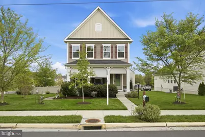 15 S Locust Street, Lovettsville, VA 20180 - Photo 1
