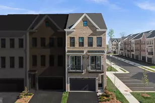 42137 Picasso Sq, Ashburn, VA 20148 - Photo 1