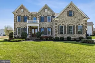 42058 Barrymoore Pl, Chantilly, VA 20152 - Photo 1