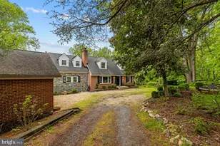 12707 Furnace Mountain Rd, Lovettsville, VA 20180 - Photo 1