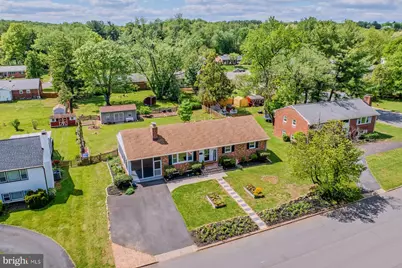 707 Wage Drive SW, Leesburg, VA 20175 - Photo 1