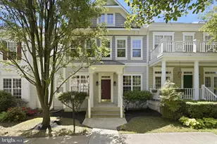 530 Gentlewood Square, Purcellville, VA 20132 - Photo 1