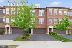 42537 Dreamweaver Dr, Brambleton, VA 20148 - Photo 1