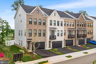 42161 Shining Star Sq, Brambleton, VA 20148 - Photo 1