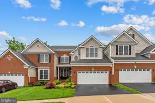 23012 Weybridge Square, Broadlands, VA 20148 - Photo 7