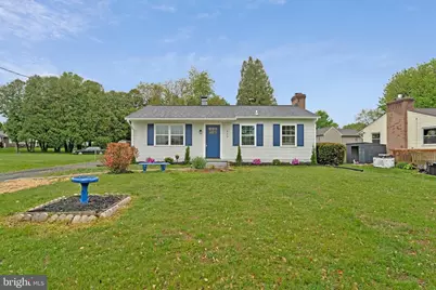 450 E E Street, Purcellville, VA 20132 - Photo 1