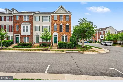 42822 Sykes Terrace, Chantilly, VA 20152 - Photo 1