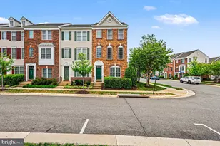 42822 Sykes Terrace, Chantilly, VA 20152 - Photo 1
