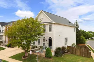 401 Rusert Dr SE, Leesburg, VA 20175 - Photo 1
