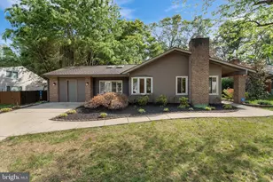 125 Victoria Pl, Sterling, VA 20164 - Photo 1