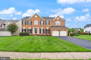 175 Alpine Dr SE, Leesburg, VA 20175 - Photo 1