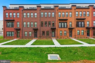 22810 Tawny Pine, Ashburn, VA 20148 - Photo 1