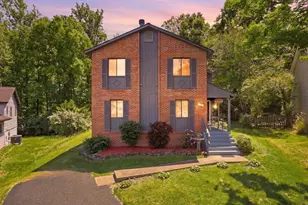211 Keyes Ct, Sterling, VA 20164 - Photo 1