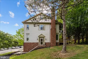 671 Burnside Terrace SE, Leesburg, VA 20175 - Photo 1