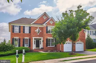 19678 Pelican Hill Ct, Ashburn, VA 20147 - Photo 1