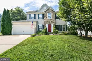 716 Wintergreen Dr, Purcellville, VA 20132 - Photo 1