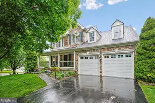 320 N Constitution Way, Purcellville, VA 20132 - Photo 1