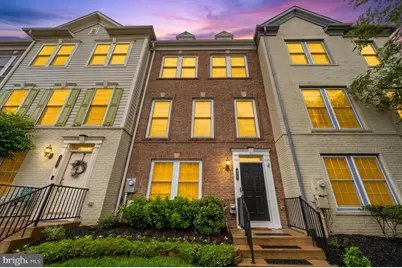 175 Great Laurel Square SE, Leesburg, VA 20175 - Photo 1