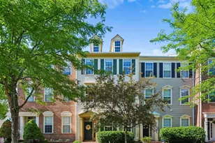 42788 Cedar Hedge St, Chantilly, VA 20152 - Photo 1