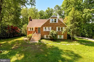 45383 Persimmon Ln, Sterling, VA 20165 - Photo 1