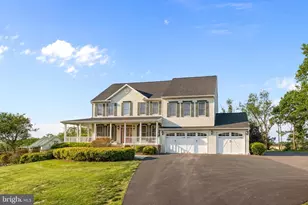 41187 Yakey Ln, Lovettsville, VA 20180 - Photo 1