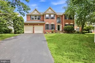118 Alpine Dr SE, Leesburg, VA 20175 - Photo 1