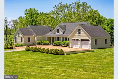 20147 Woodtrail Road, Round Hill, VA 20141 - Photo 1