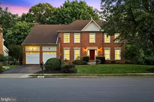 44218 Bristow Cir, Ashburn, VA 20147 - Photo 1
