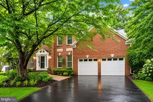 46932 Foxstone Pl, Sterling, VA 20165 - Photo 1