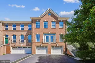 41935 Cinnabar Square, Aldie, VA 20105 - Photo 1