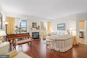 19350 Magnolia Grove Square, Leesburg, VA 20176 - Photo 1
