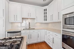 20056 Northville Hills Terrace, Ashburn, VA 20147 - Photo 7