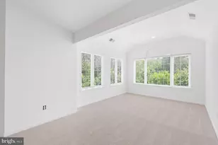 20056 Northville Hills Terrace, Ashburn, VA 20147 - Photo 17