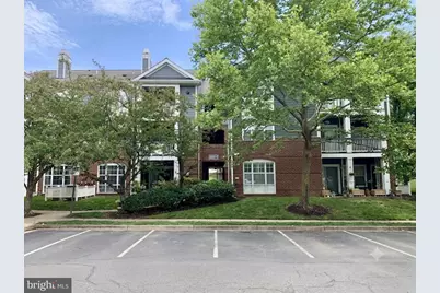 20311 Beechwood Terrace #200, Ashburn, VA 20147 - Photo 1
