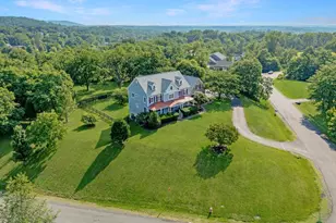 35054 McKnight Ct, Round Hill, VA 20141 - Photo 1