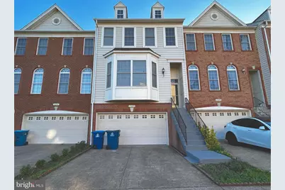25285 Nesting Square, Chantilly, VA 20152 - Photo 1