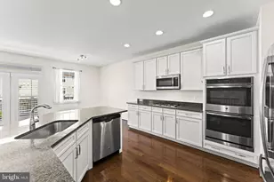 46679 Joubert Terrace, Sterling, VA 20165 - Photo 17