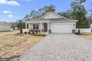 79 Our Way Dr, Kilmarnock, VA 22482 - Photo 1