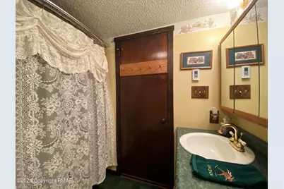  150 Cross Country Lane, Tannersville, PA 18372 - Photo 35