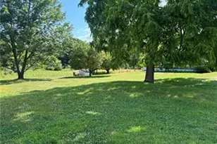 2324 Lake Minsi Dr, Bangor, PA 18013 - Photo 7