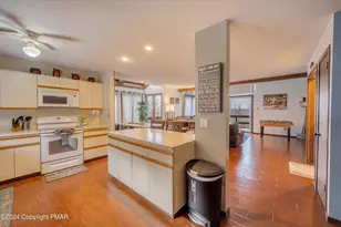 276 Overlook Way, Tannersville, PA 18372 - Photo 7