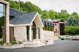 528 Seven Bridge Rd, East Stroudsburg, PA 18301 - Photo 1