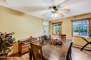 275 Tanglewood Dr, Pocono Pines, PA 18350 - Photo 35