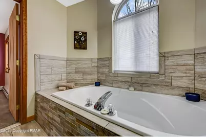  275 Tanglewood Drive, Pocono Pines, PA 18350 - Photo 49