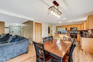 275 Tanglewood Dr, Pocono Pines, PA 18350 - Photo 9