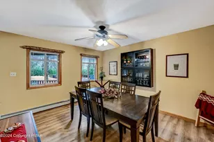 275 Tanglewood Dr, Pocono Pines, PA 18350 - Photo 31