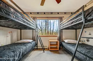 275 Tanglewood Dr, Pocono Pines, PA 18350 - Photo 57