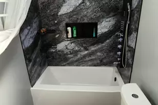 2612 Oakwood Ct, East Stroudsburg, PA 18302 - Photo 9