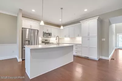  264 Keswick Drive, Blakeslee, PA 18610 - Photo 9