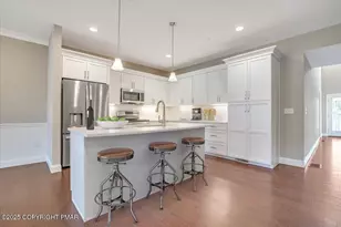 264 Keswick Dr, Blakeslee, PA 18610 - Photo 3